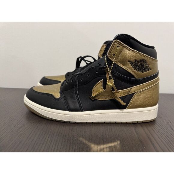 Nike Air Jordan 1 High OG Black 10 Metallic Gold DZ5485-071 Men’s Shoes NEW - Picture 8 of 9